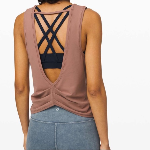 NWT Lululemon Nulu Deep Stretch Tank - Picture 5 of 12